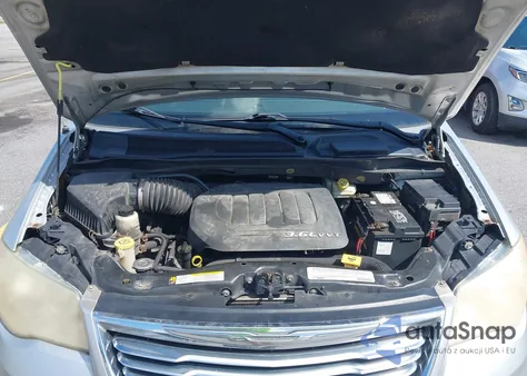 2012 Chrysler Town & Country Touring from USA, damaged, VIN 2C4RC1BG6CR282864